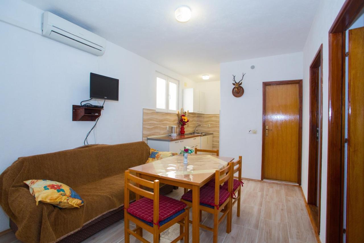 Apartments With A Parking Space Baska Voda, Makarska - 6761 Kültér fotó